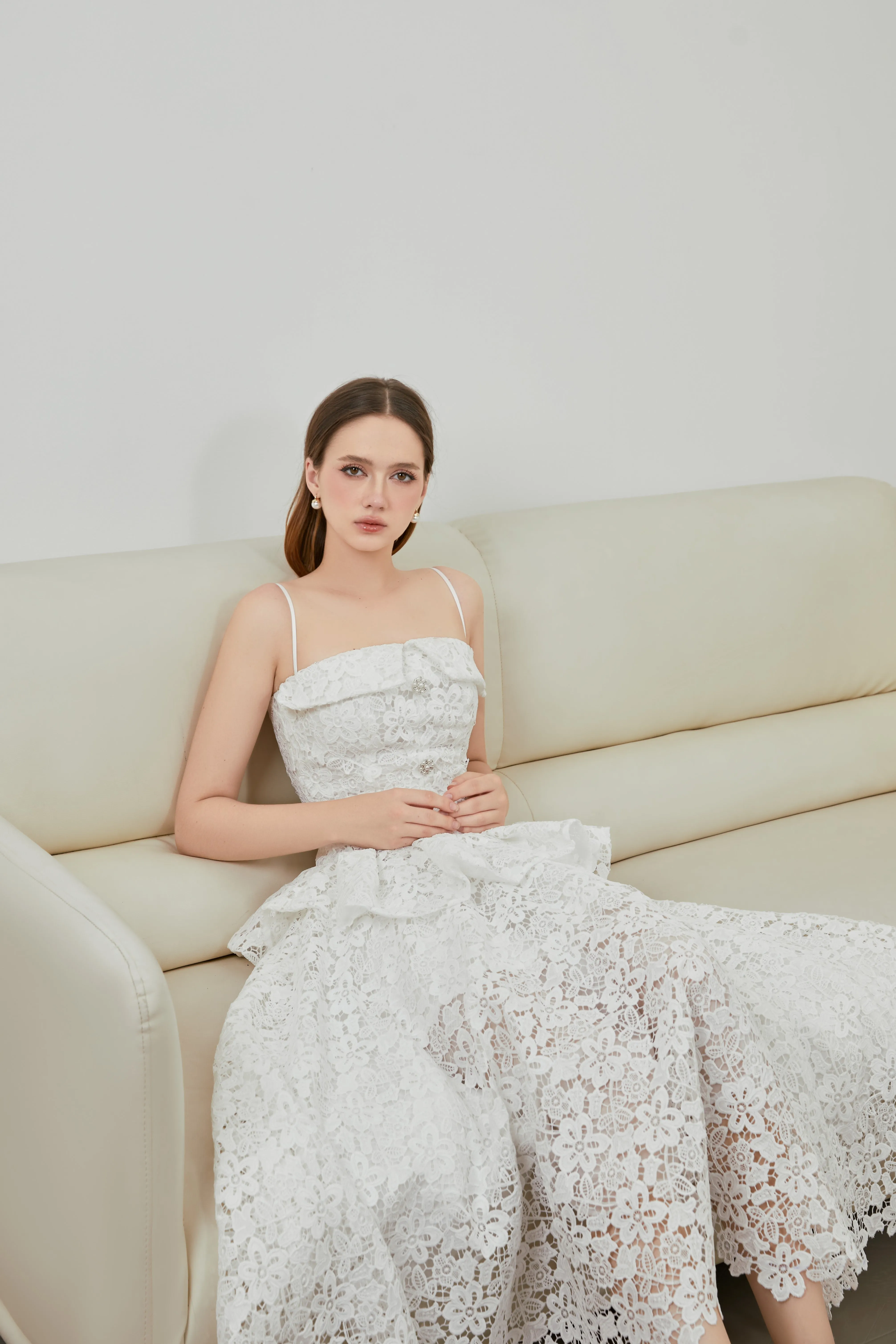Agua Dress -  Fit and Flare Spaghetti Strap Lace Midi Dress