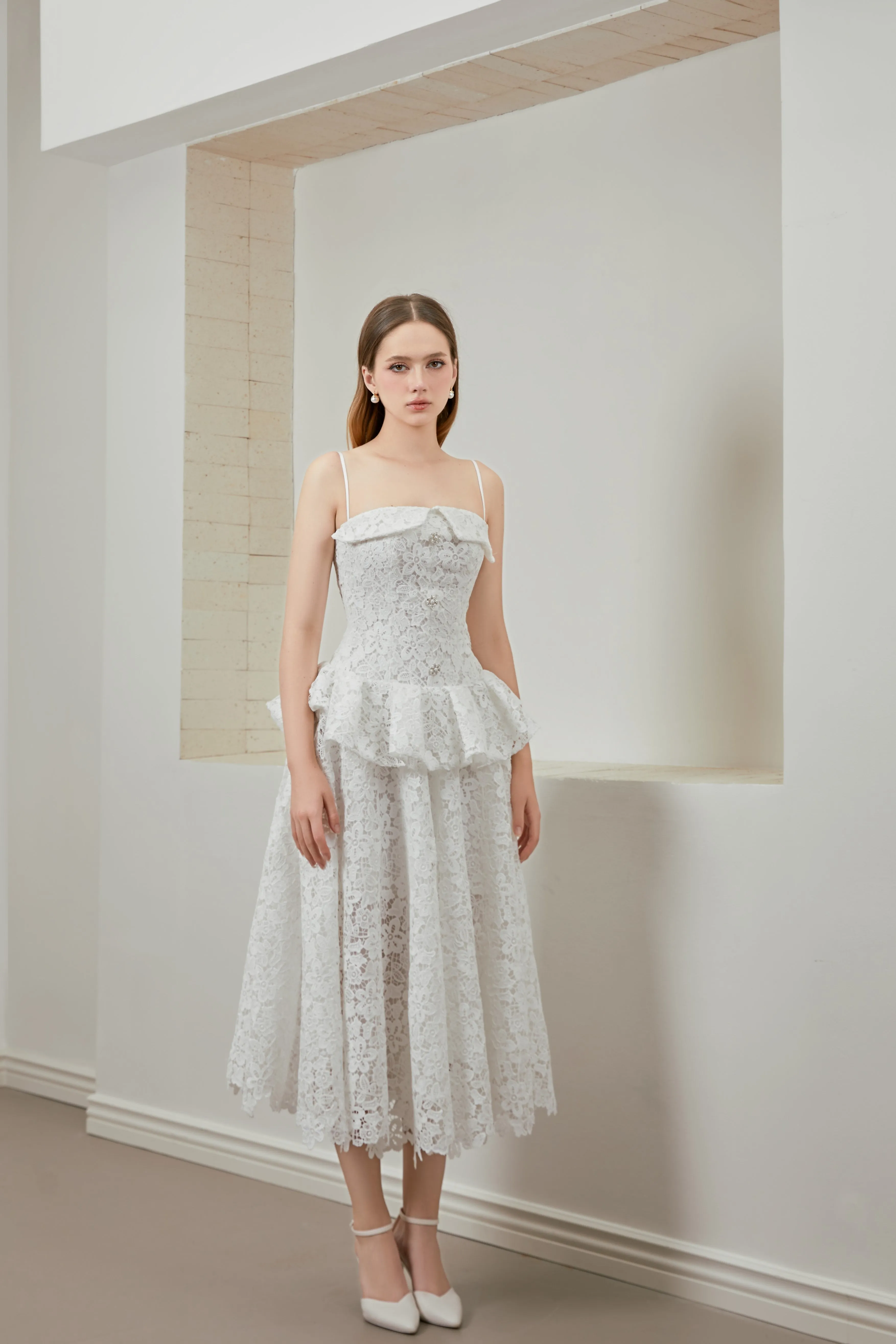 Agua Dress -  Fit and Flare Spaghetti Strap Lace Midi Dress