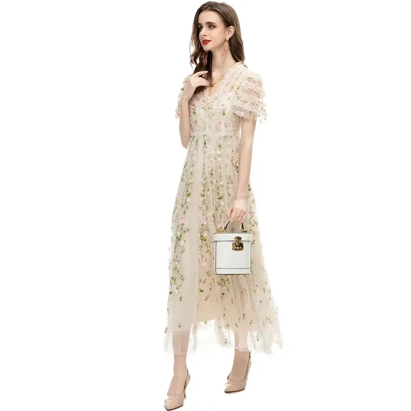 Auricularia Edge Flower Embroidery Dress