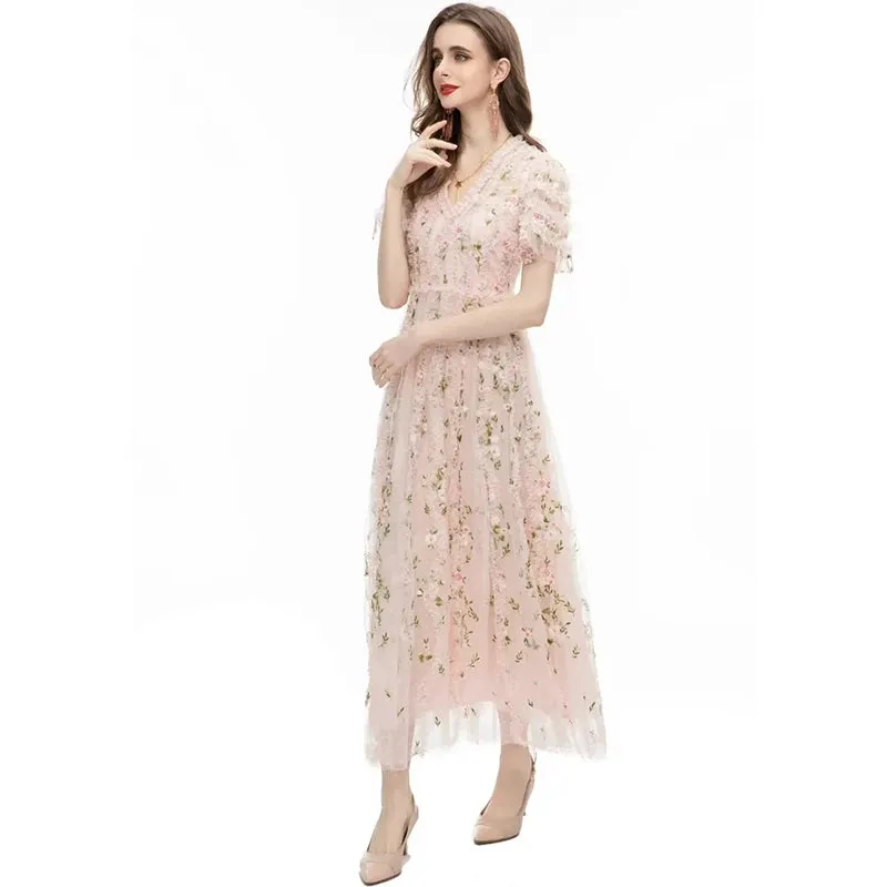 Auricularia Edge Flower Embroidery Dress