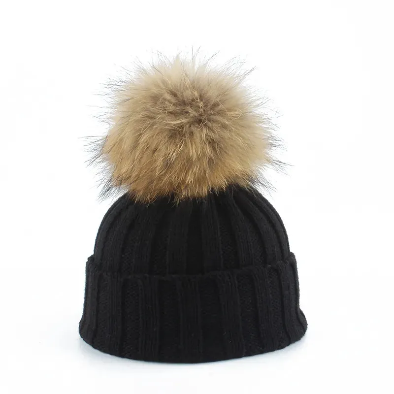 Cozy Ribbed Knit Beanie with Pom-Pom Detail