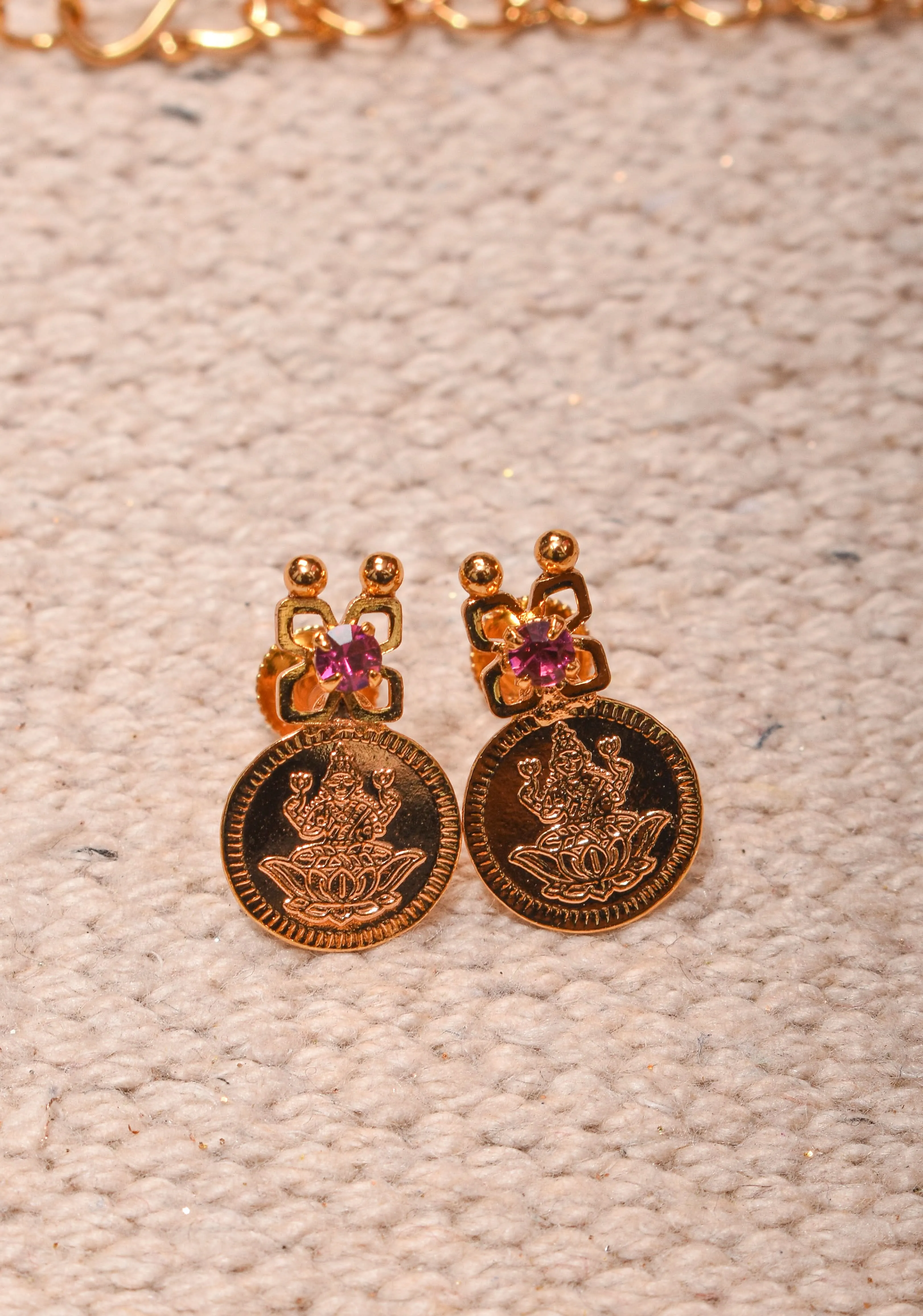 Gold tone Lakshmi Coin Layer Necklace with Earrings