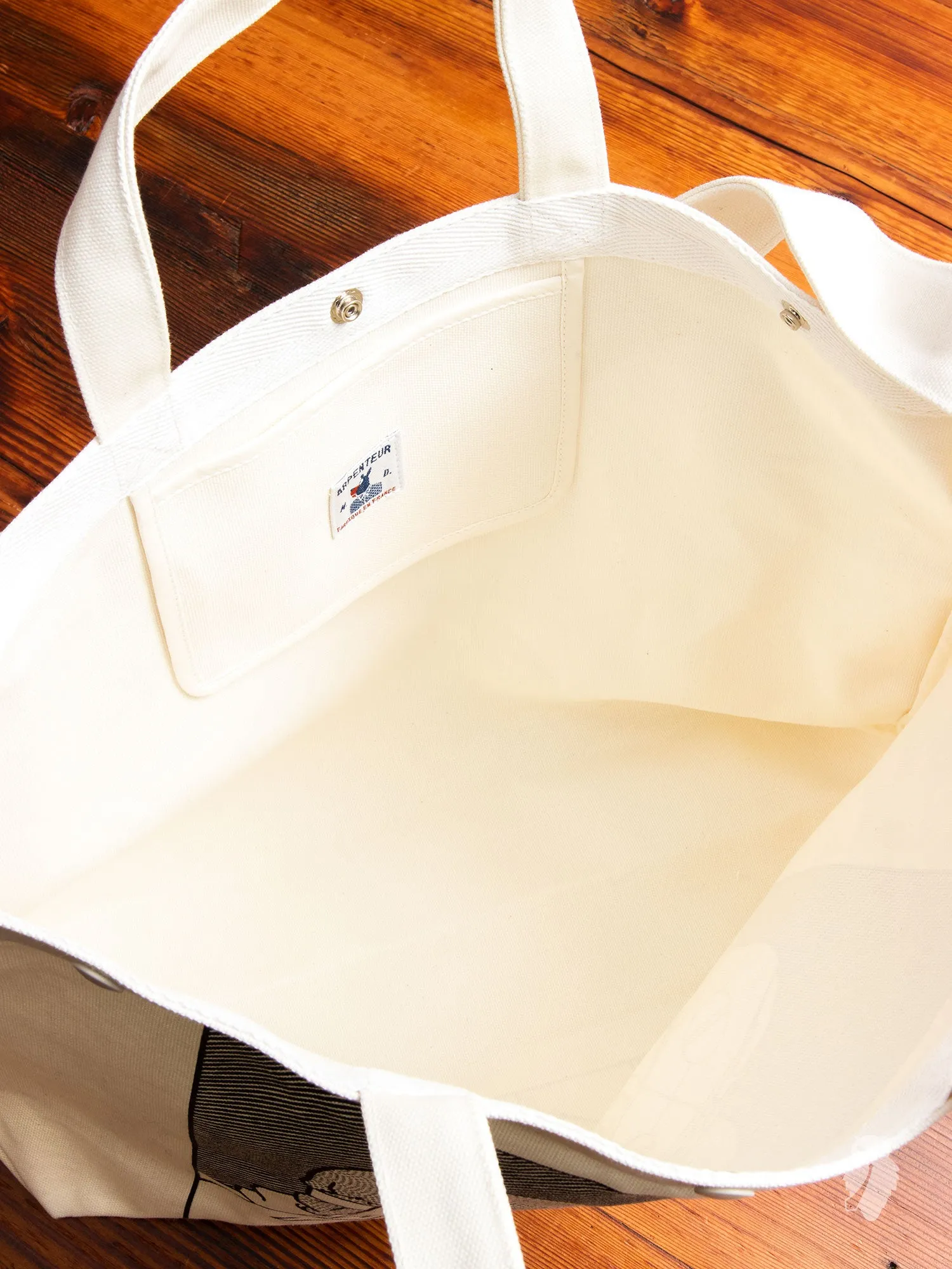 Graphique Tote Bag in Scope