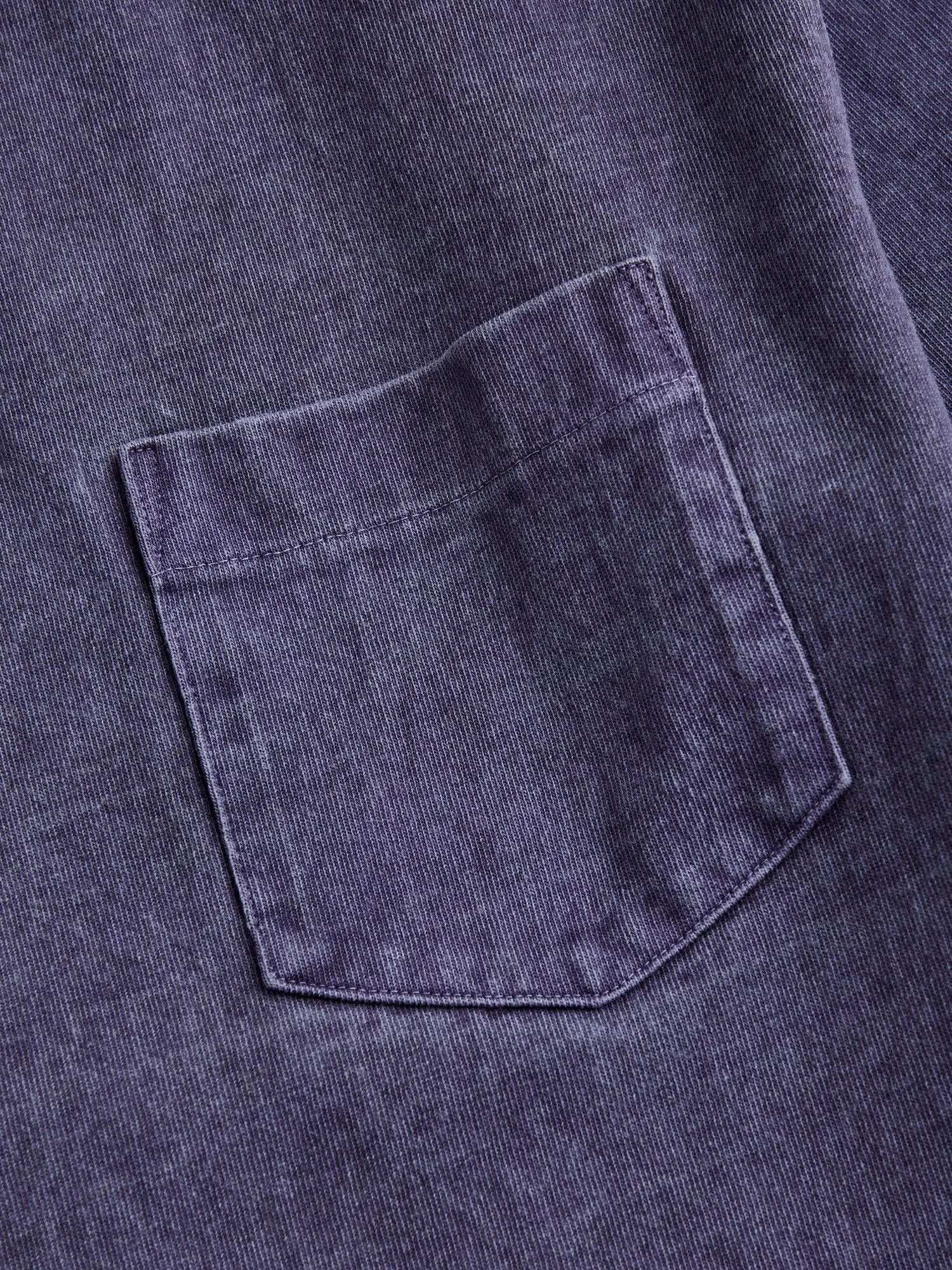 Heavyweight Pigment Dye Pocket T-Shirt in Faded Purple