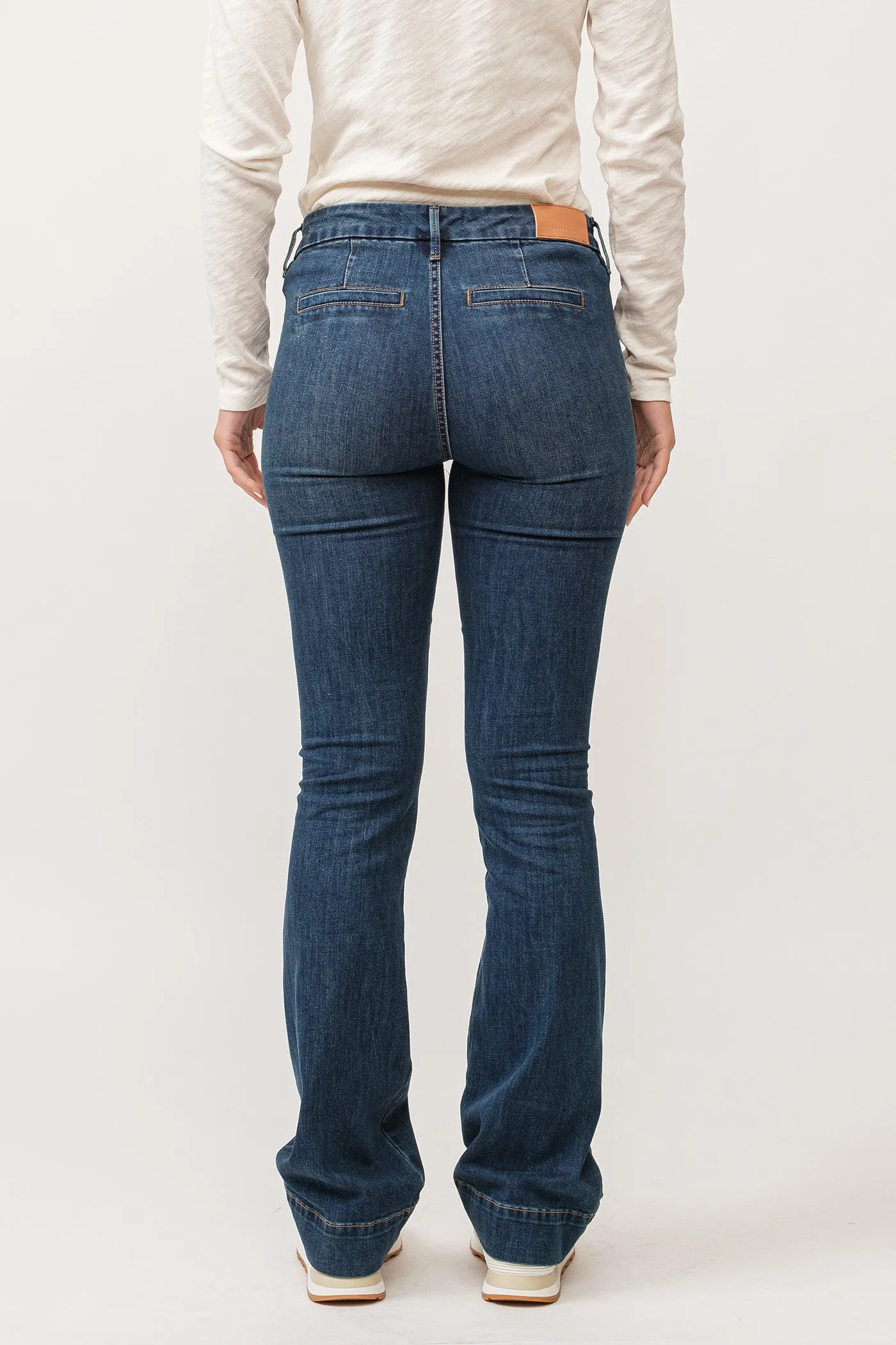 JAXTYN MID RISE CLEAN WIDE HEM BOOTCUT JEANS DAZZLER