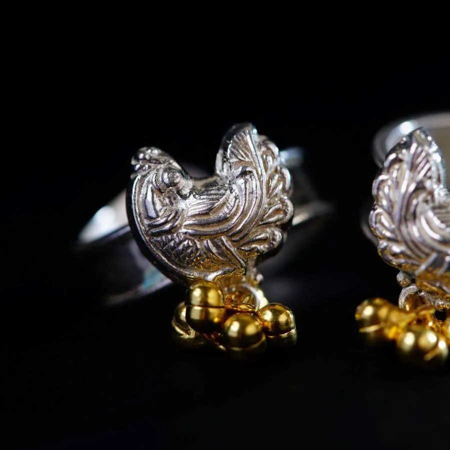 Peacock Toe Ring