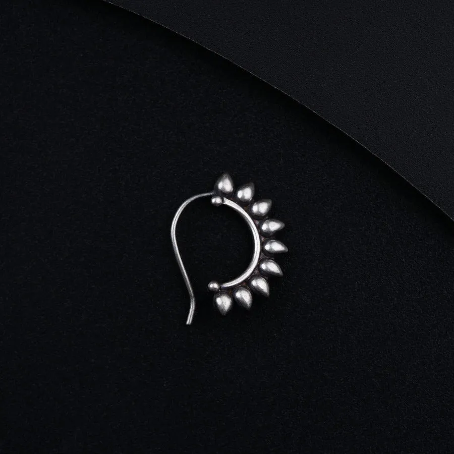 Petals Nath (Left, Pierced)