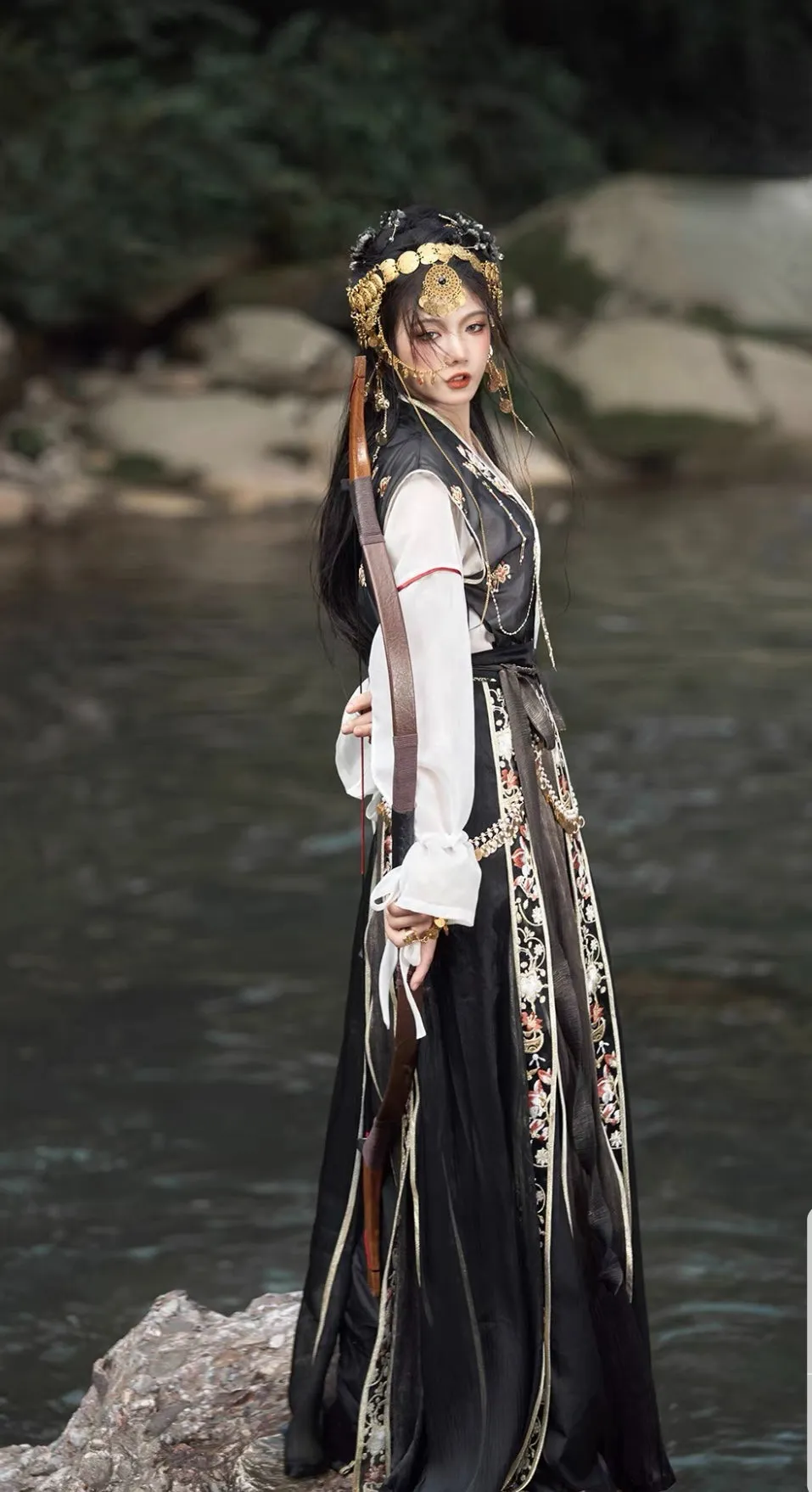 [Tang Dynasty] Hanfu Daily Tear Skirt Black Women's Suit