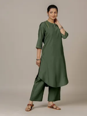 Urvi x Rozaana | A Line Kurta in Pine Green with Thread Work | Coords or Only Kurta