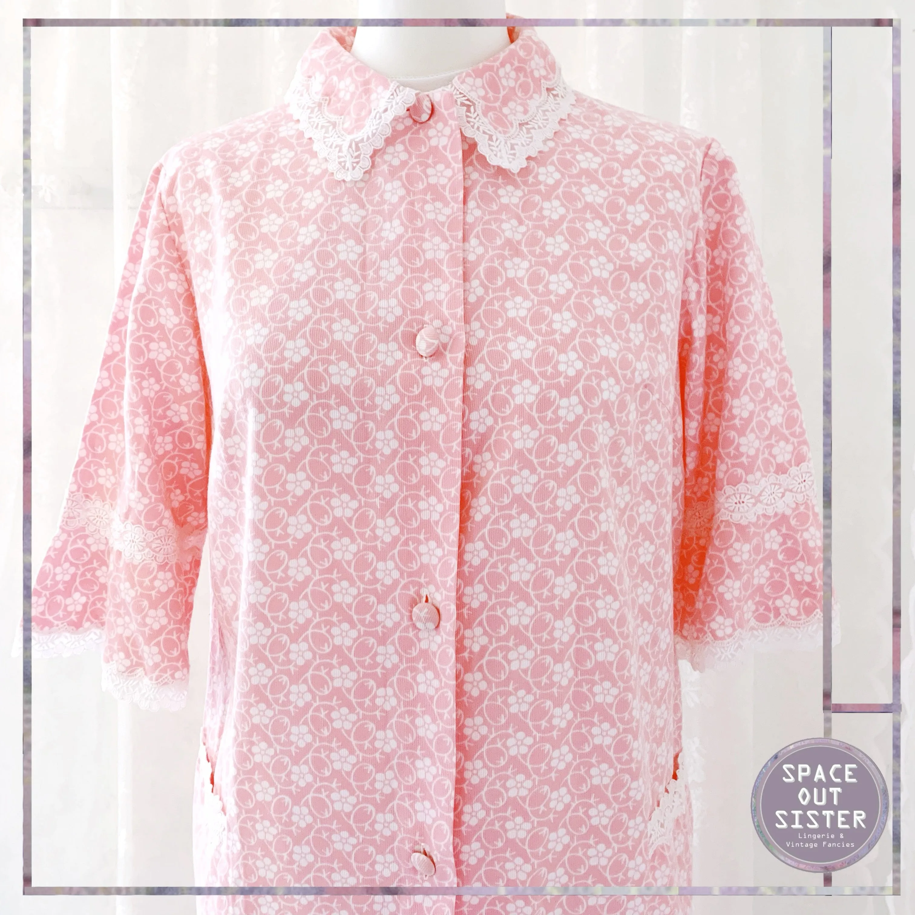 Vintage Tulip Sleeve Housecoat